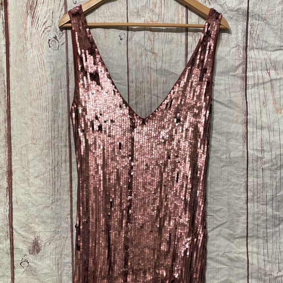 Free People Dresses & Skirts - FINAL SALE Free People Rose Gold Sequin Dress Size Small